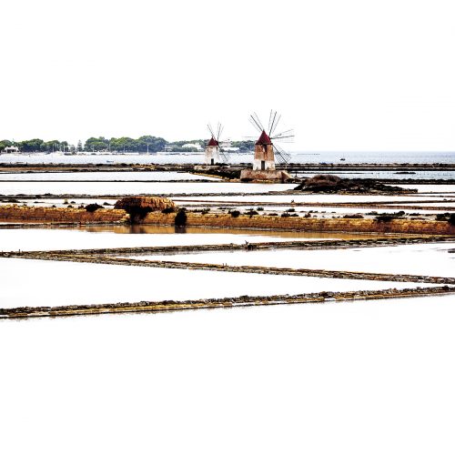 MDOLORS G-LUUMKAB MDOLORS G-LUUMKAB